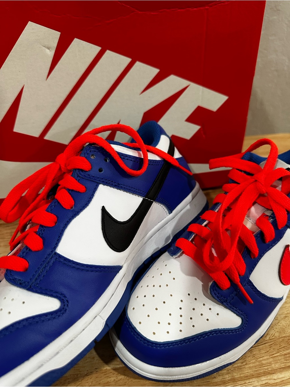 Nike Dunk Low (GS) in White, Blue & Crimson - Picture 5 of 6